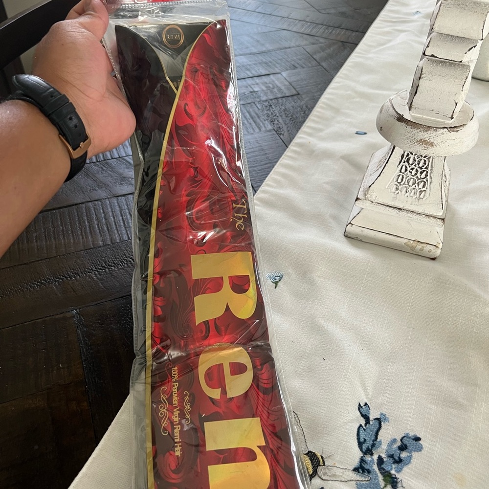 The remi 100% Peruvian virgin remi hair